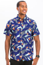 Load image into Gallery viewer, Hawaiian Print Button Down Shirt