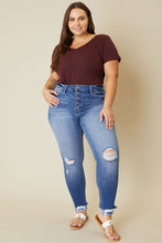 Load image into Gallery viewer, Plus High Rise Button Fly Ankle Skinny
