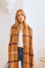 Load image into Gallery viewer, CHECKERED WINTER SCARF