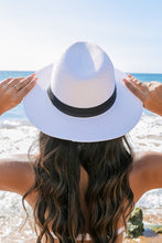 Load image into Gallery viewer, Classic Straw Panama Fedora Hat